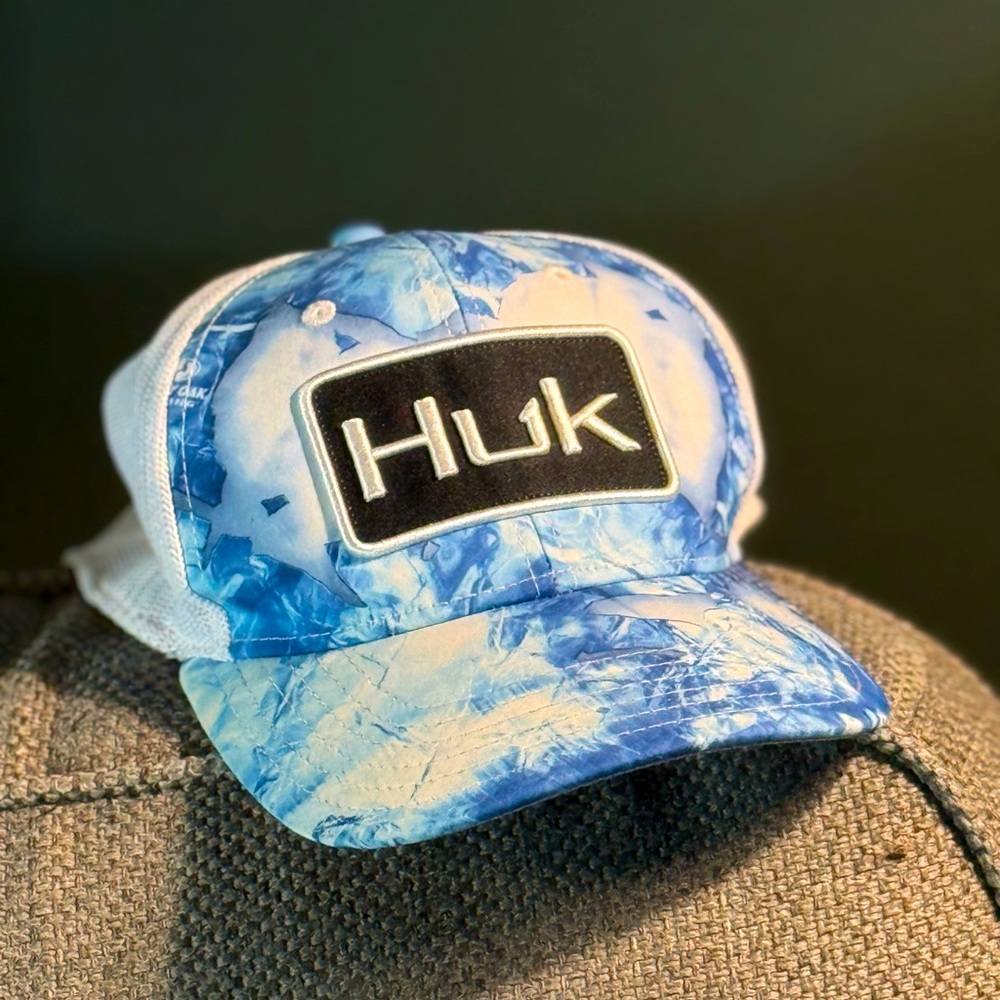 Huk Fishing Hat Blue Tie Dye Sz S-M